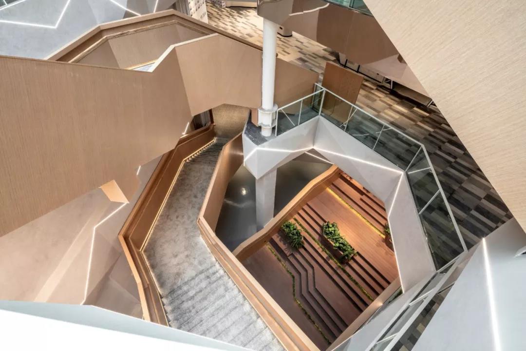 1542677799493113.jpg 微信图片_20181116110656.jpg