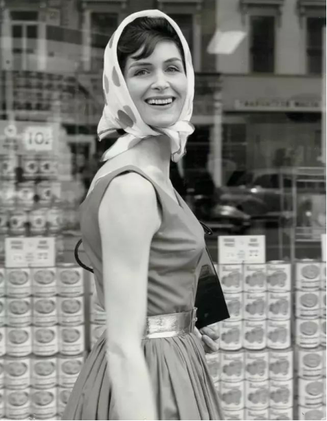 1543310642375038.png blob.png