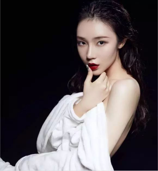 1543541947258628.png blob.png