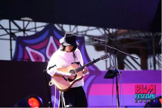 1544150444393492.png blob.png